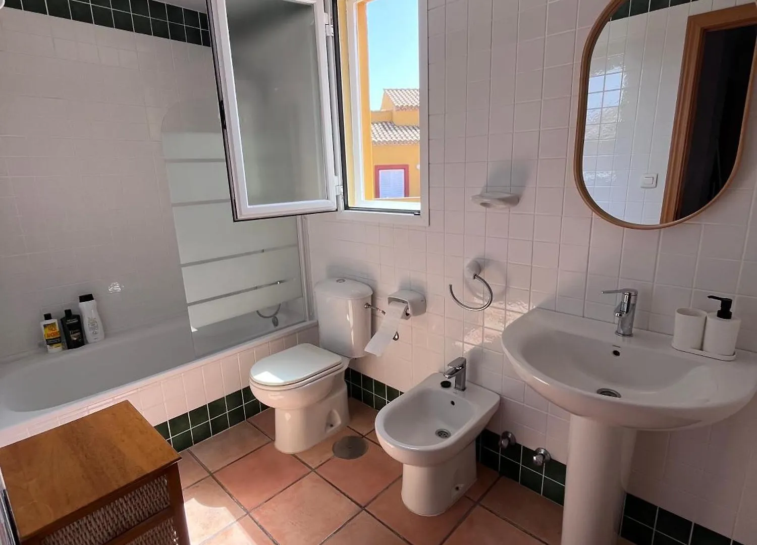 Adosado Con Jardin Urb Galia Ballena Cadiz Spain